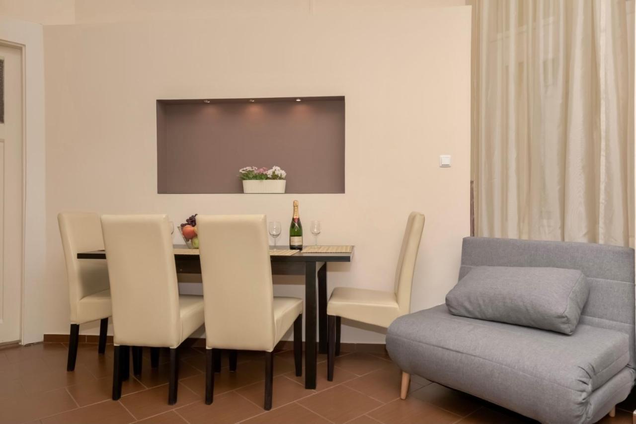 Corvina Apartment Budapest With Free Private Parking Exterior foto
