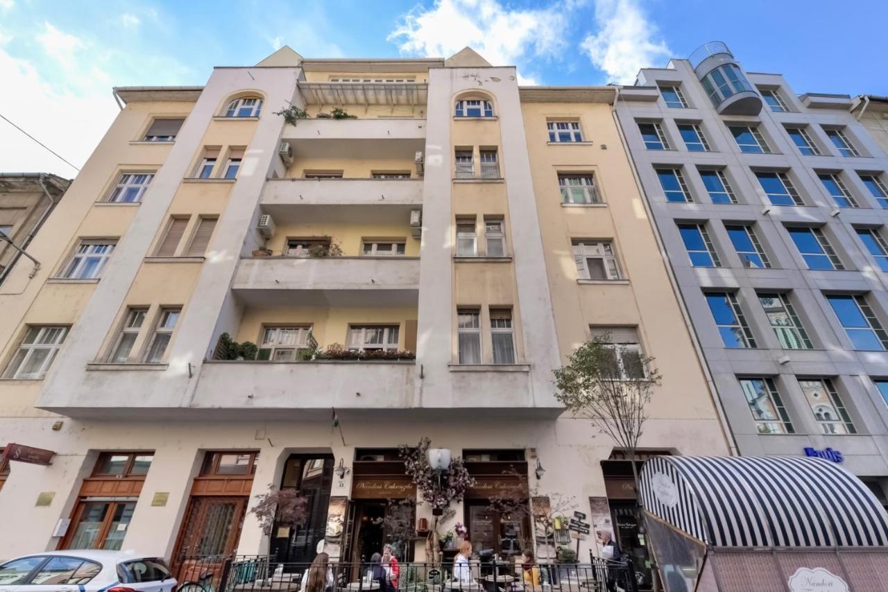 Corvina Apartment Budapest With Free Private Parking Exterior foto